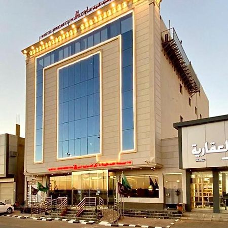 Aral Hotel Apartments 타부크 외부 사진